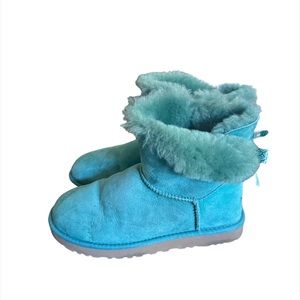 Mini Bailey Bow || Boot